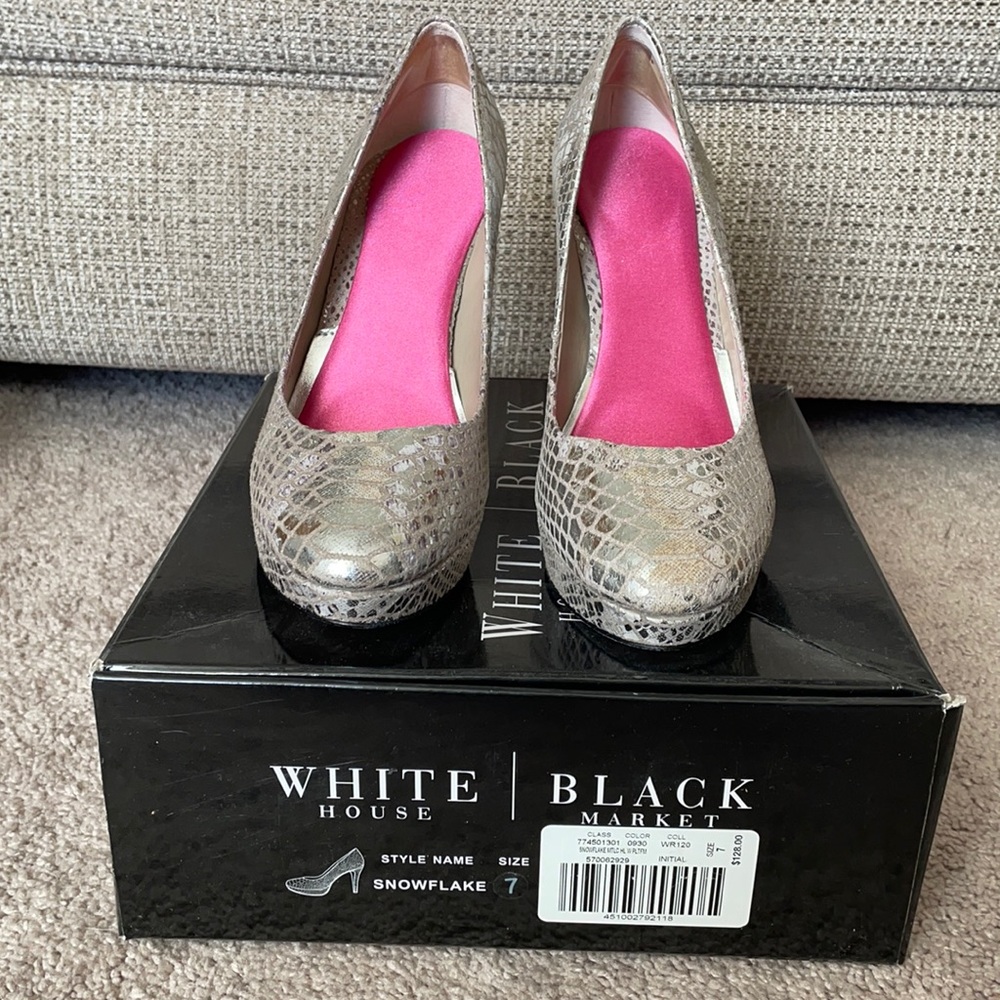 Silver snake print platform pumps